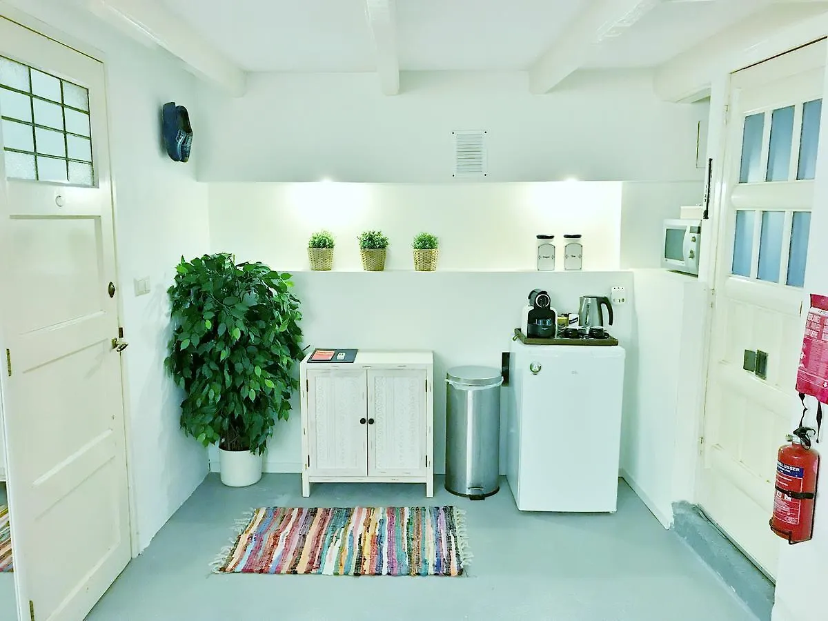 Amsterdam At Home オランダ